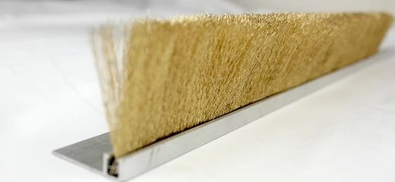 Customized Length Aluminium Alloy Copper Wire Brush Strip Seal Machine Tool Against Splash