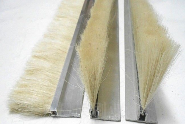Industrial Customized Aluminium Alloy Brush Strip Wool Strip Brush Sealing Brush